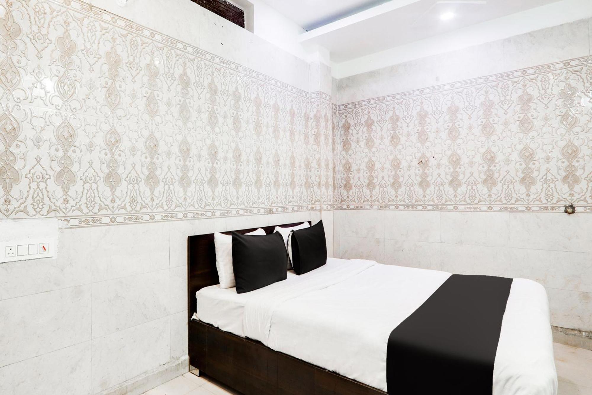 Hotel O City Inn Luxury Rooms Warangal Exterior foto